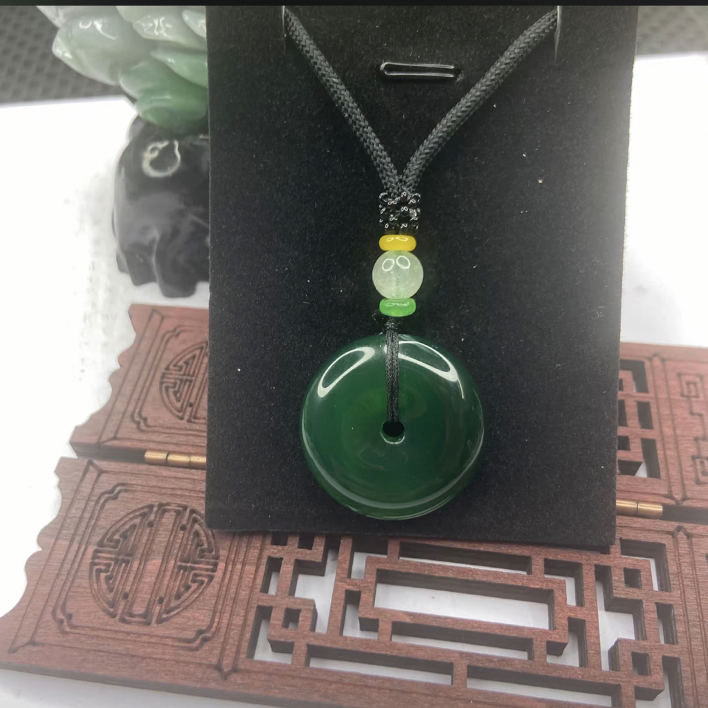 天然玉石满绿平安扣设计豪华镶嵌款吊坠大气时尚高端玉髓