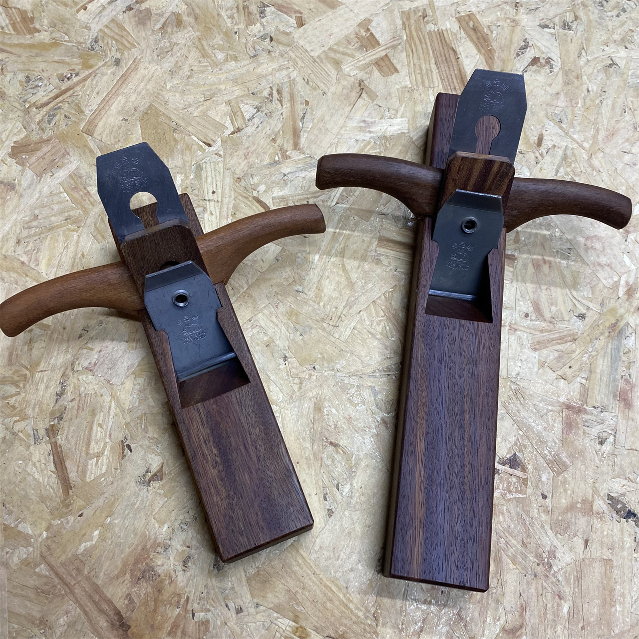 花梨木老式木匠刨，燕尾榫刨把手木工刨，中式鲁班刨手推刨子手工刨