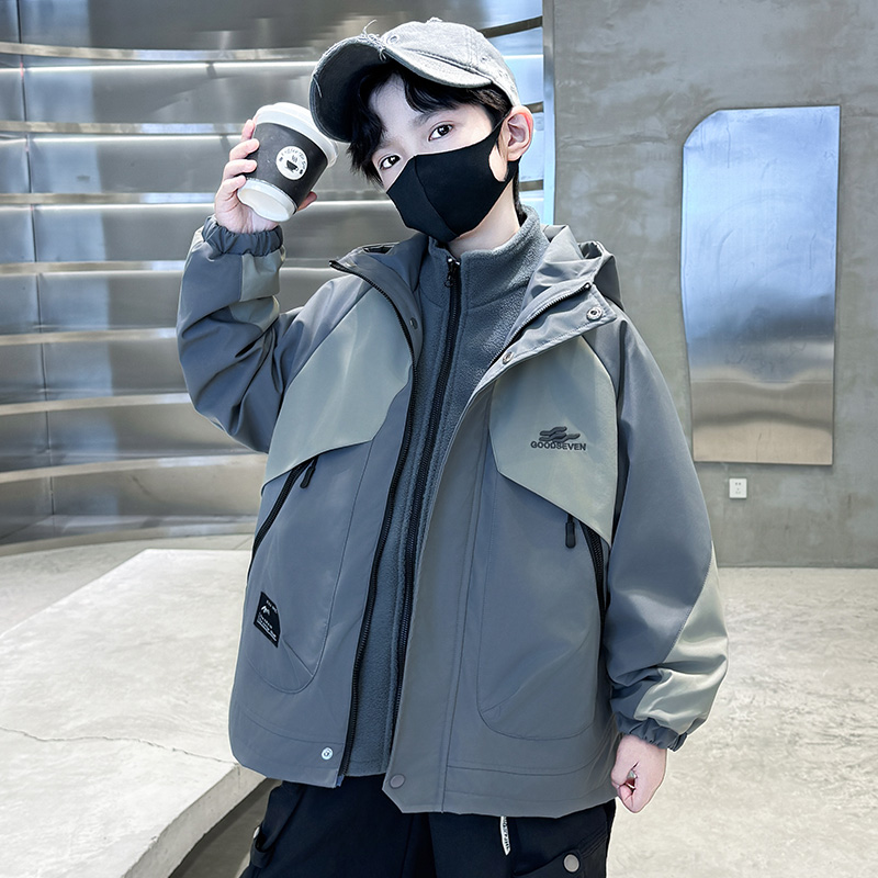 儿童装男童秋装外套2025新款春秋款中大童三合一秋季可拆卸冲锋衣