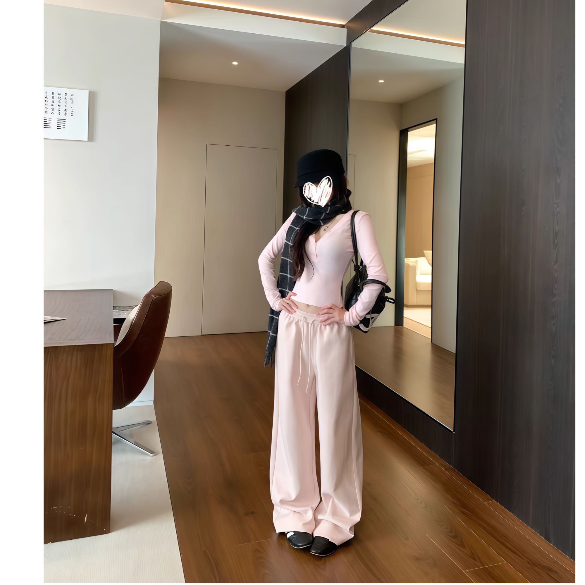 25早秋 深v领修身显瘦长袖T恤女上衣+抽绳阔腿卫裤套装ZXH2273