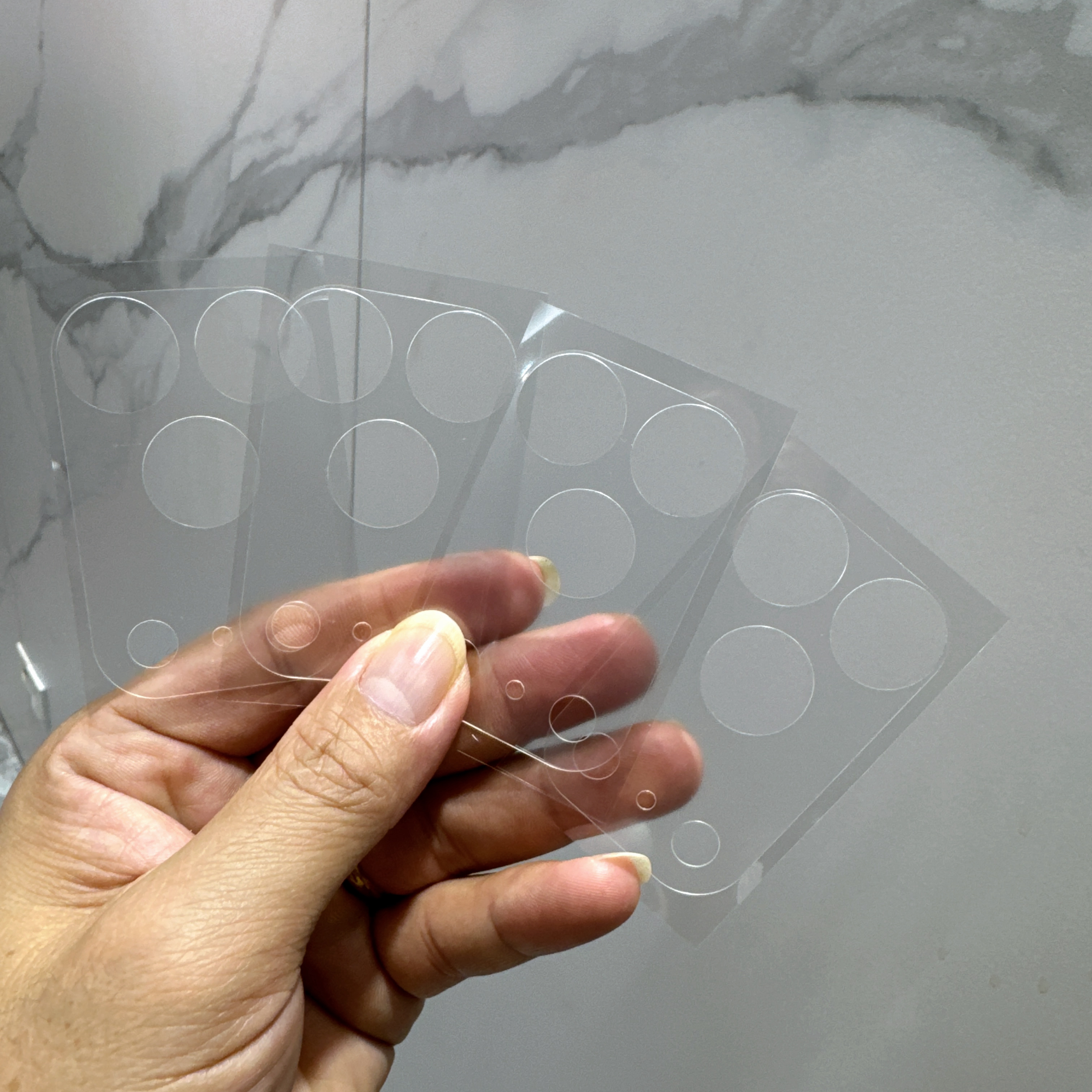 适用苹果17pro底座贴膜片磨砂镂空镜头17promax相机后摄软保护膜