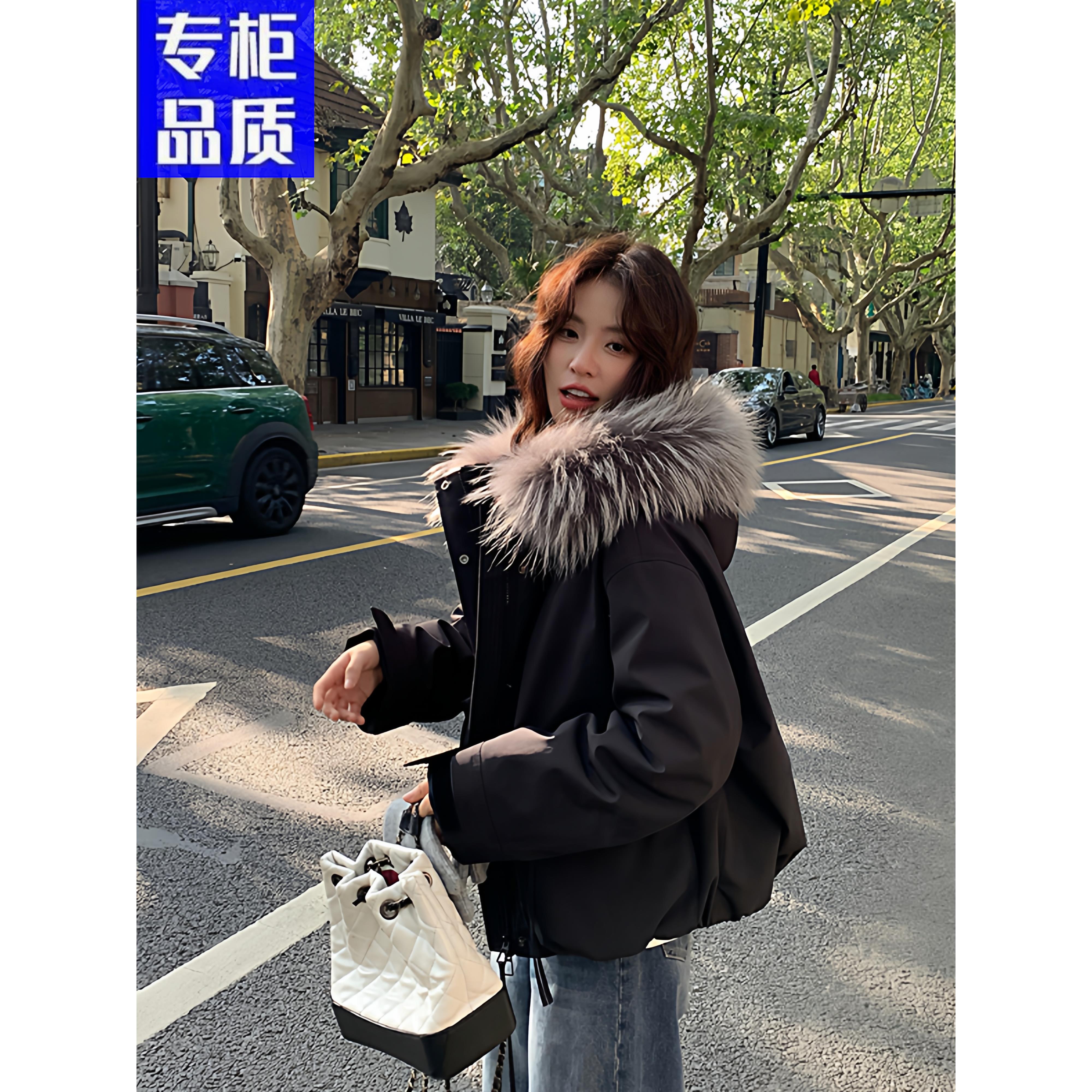 【品牌断码】今年流行羽绒服女款2025新冬季短款小个子派克服工