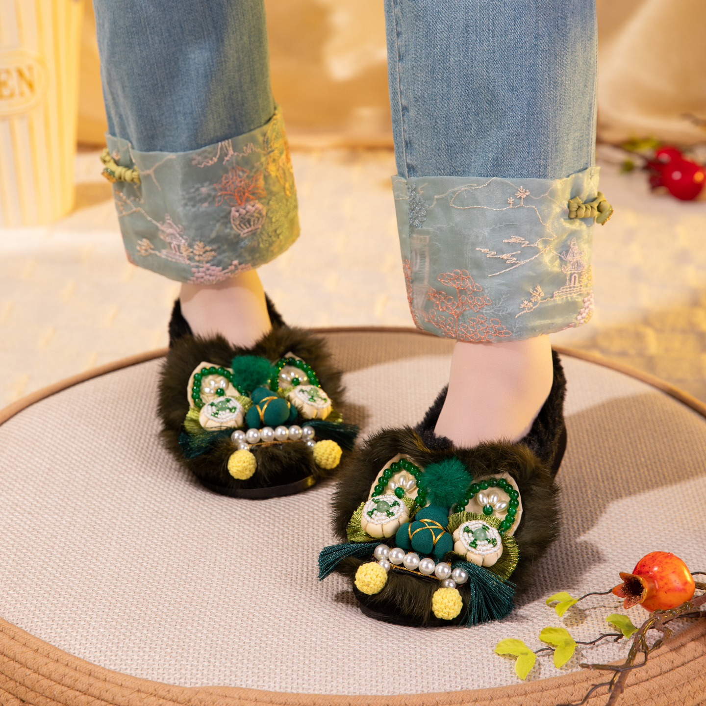 绿色国风鞋子女款秋冬外出虎头鞋女款爆款2025新款虎头女鞋棉鞋