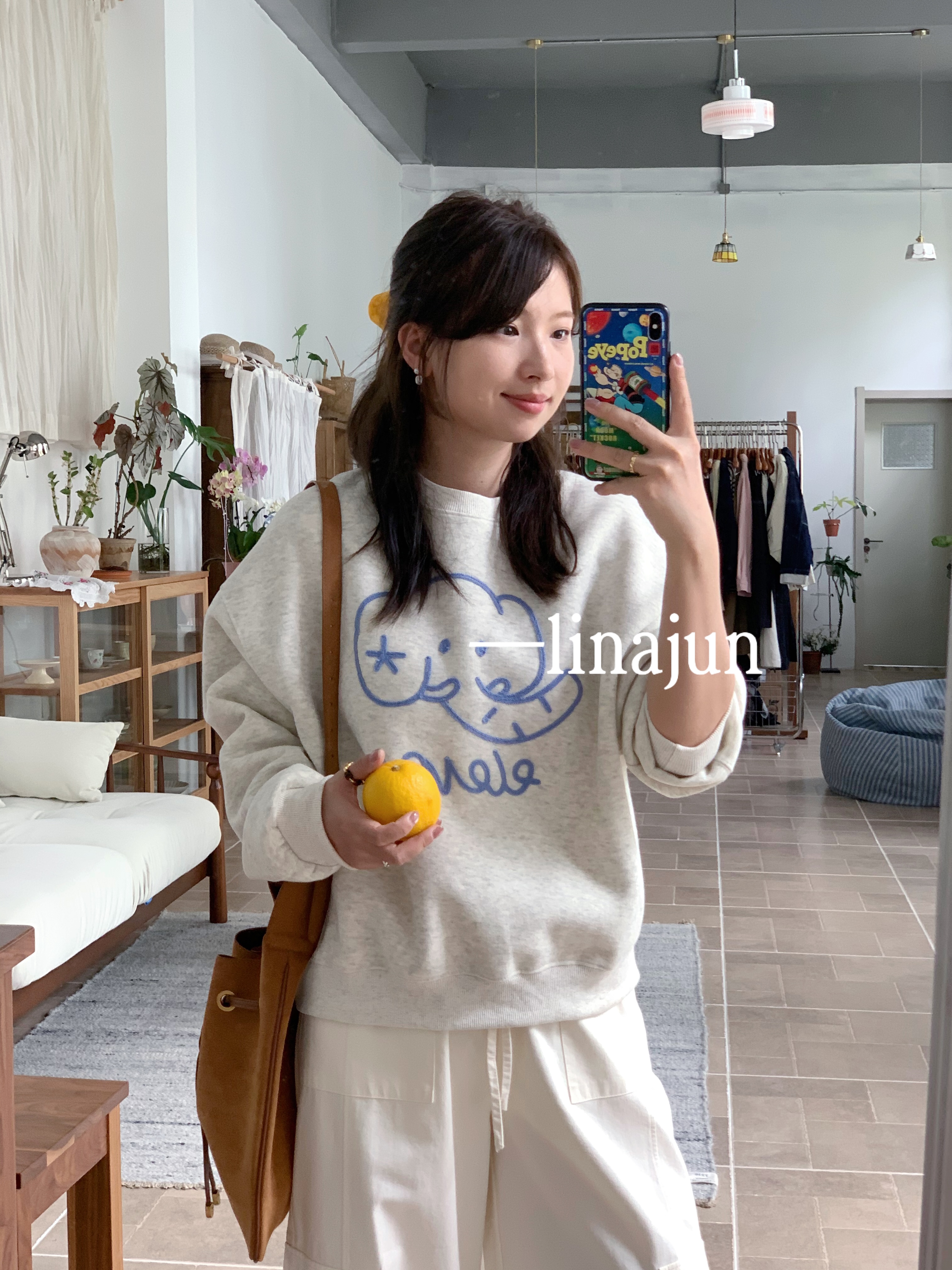 8.23《小蓝象》秋季新款韩系百搭减龄卡通图案长袖圆领卫衣