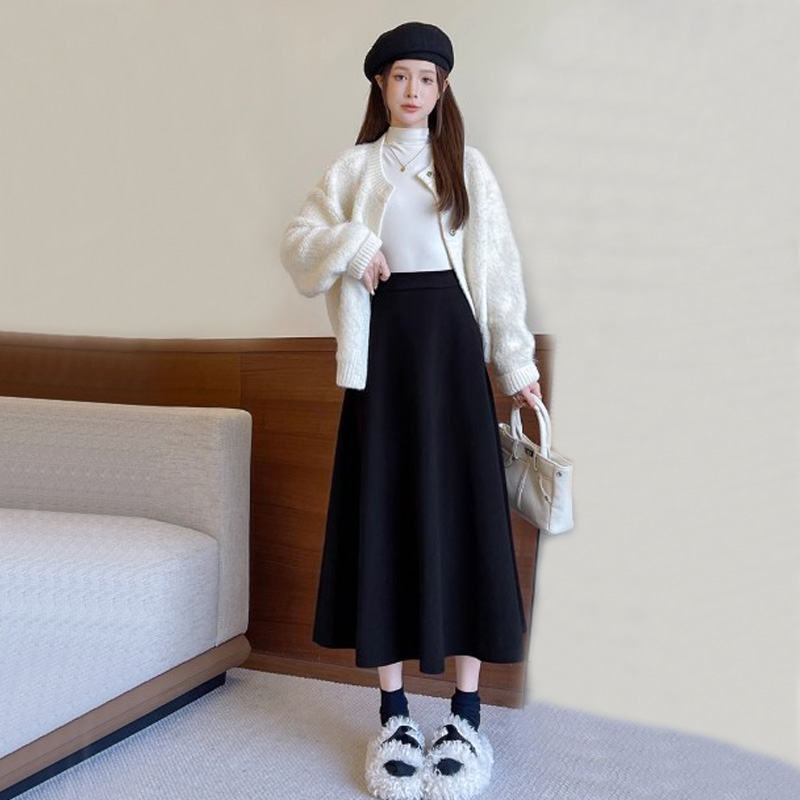 毛呢半身裙女秋冬2025新款黑色高腰伞裙气质a字百搭显瘦中长裙