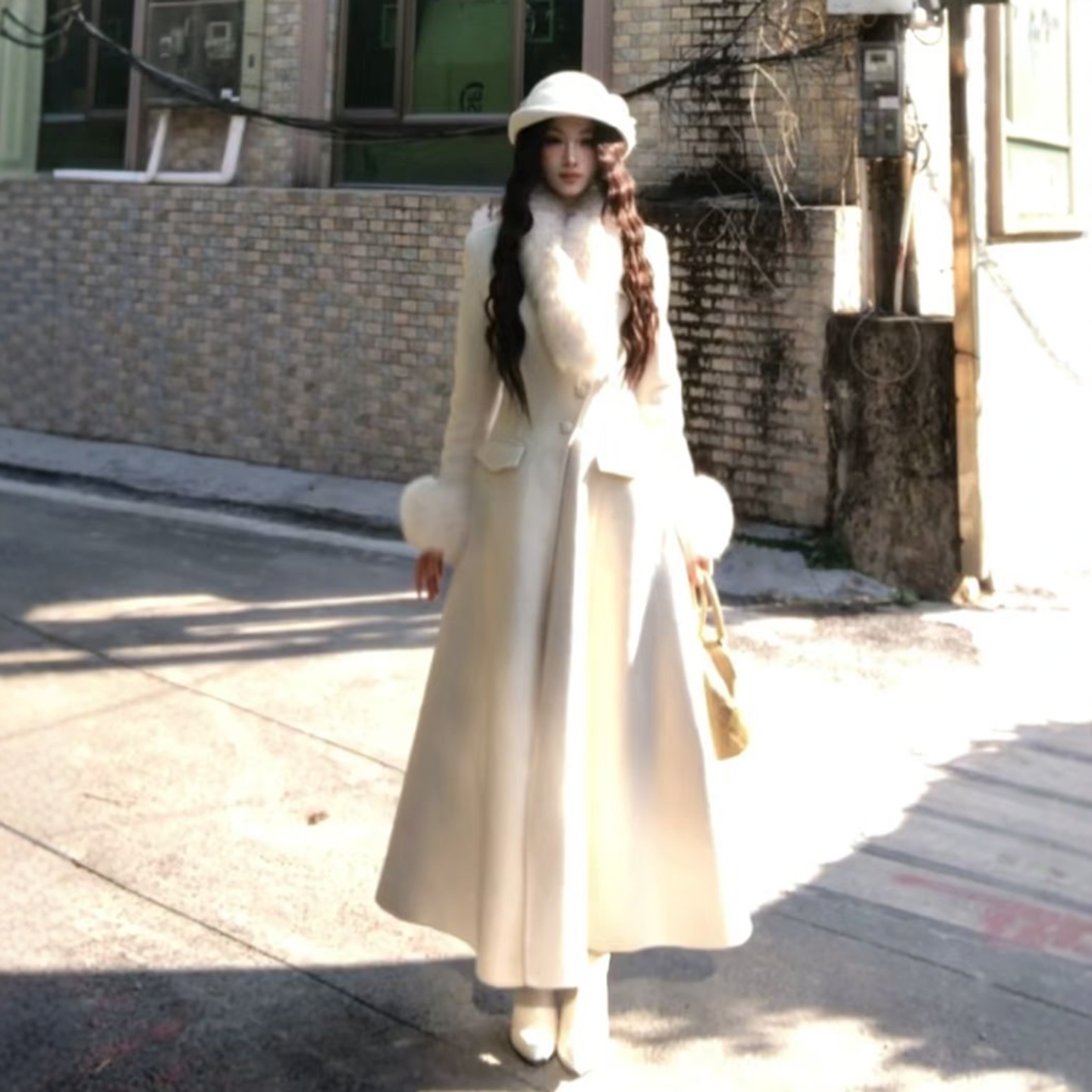 韩系温柔风高级感长款收腰修身毛呢外套小众时尚气质感大衣26冬季