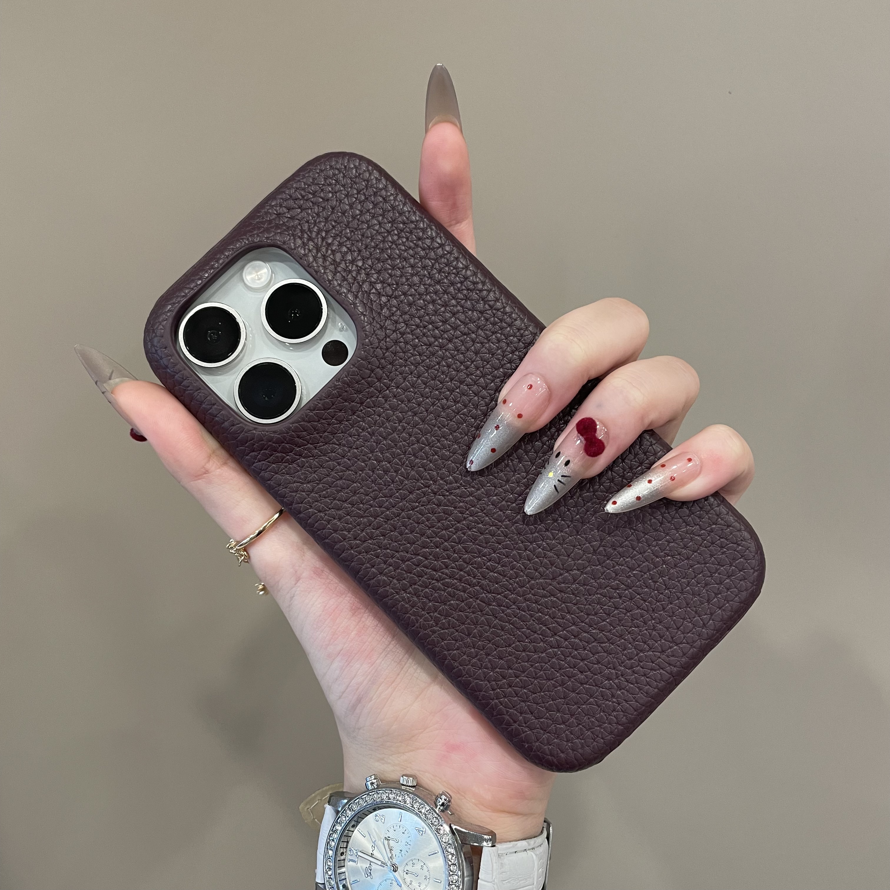 高级感荔枝纹皮质半包适用iPhone16手机壳15pro时尚14pm防摔13硬