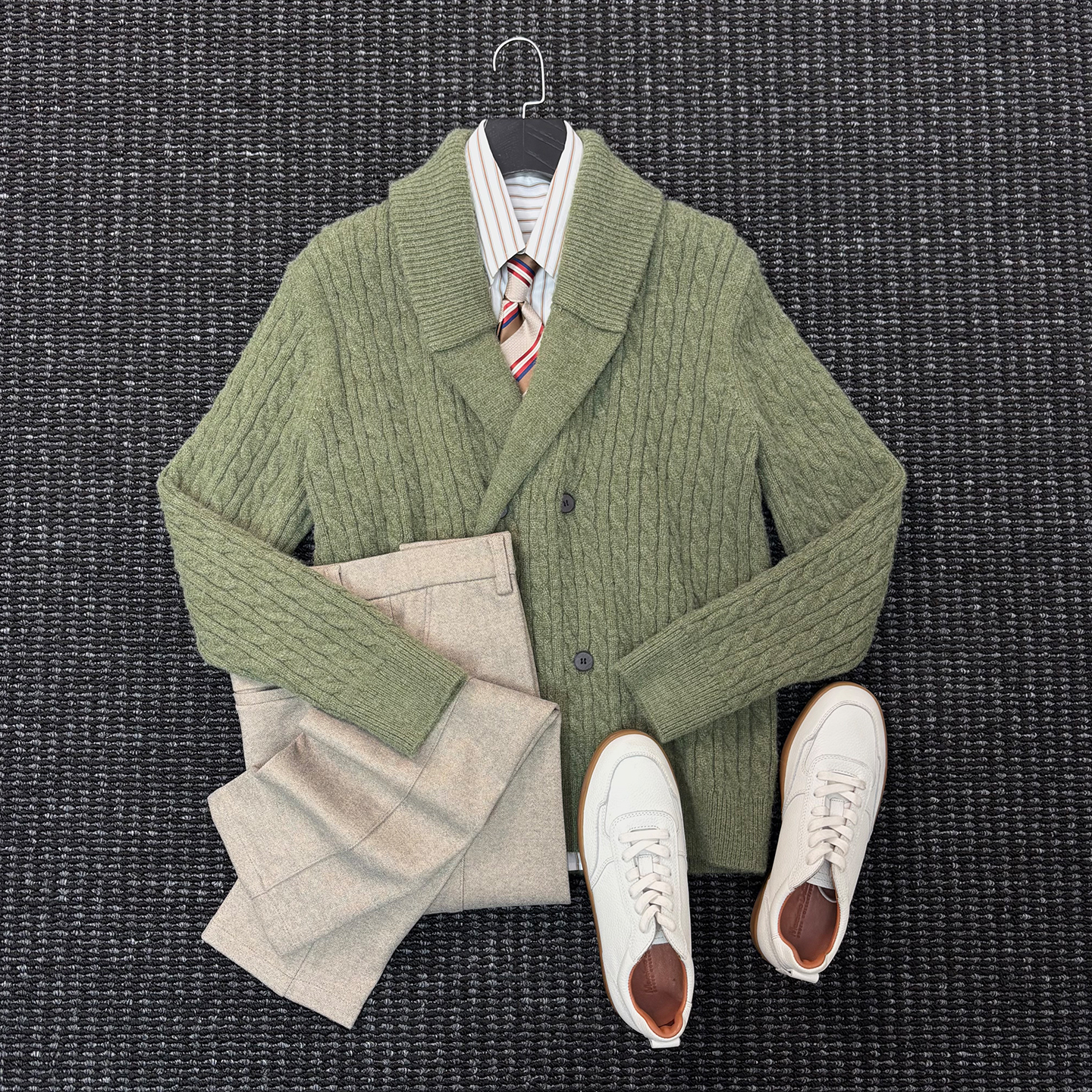 There isrice那不勒斯皇后老钱男士青果领厚款双排扣针织开衫外套