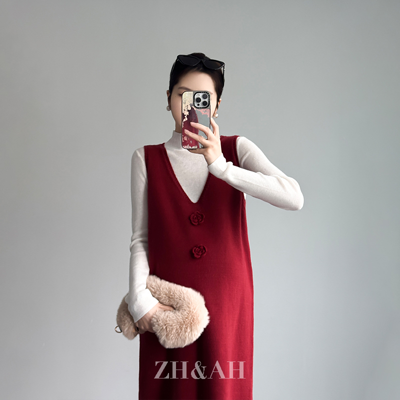 ZH&AH【花语】冬季新款时尚气质百搭设计感孕期纤绒纱毛衣背心裙