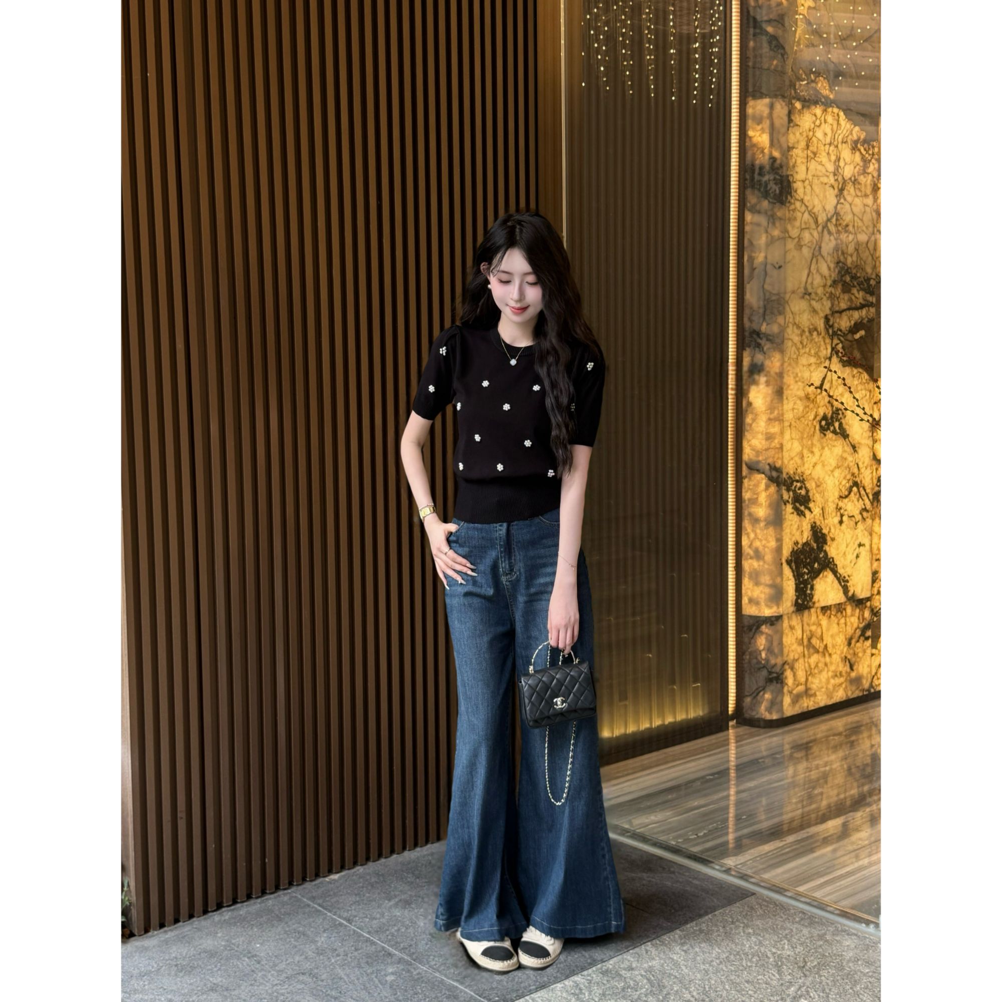 YUANLIANSU/圆脸酥【海映云山】珍珠钉珠收腰短袖针织衫女秋季新款