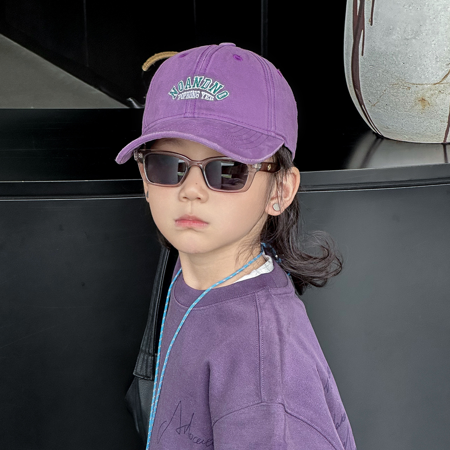 儿童棒球帽子鸭舌2025新款中大男孩宝痞帅气炸街潮酷秋季街舞紫色