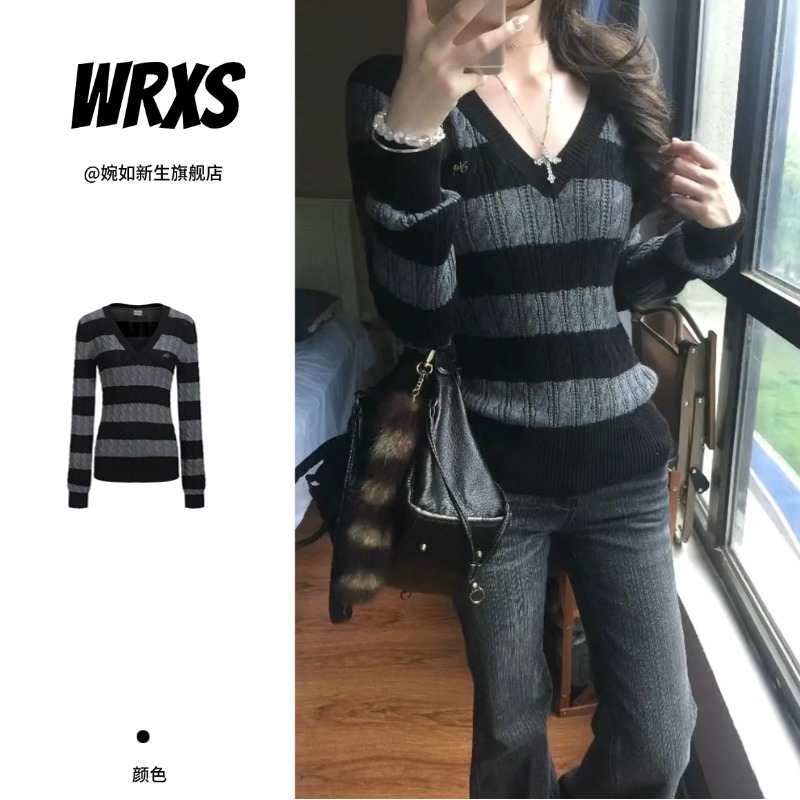 【婉如新生】2025春秋新款复古撞色v领毛衣女修身灰黑条纹针织打底