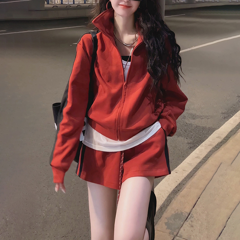 高级感时髦套装女春季新款拉链长袖卫衣外套显瘦短裤红色两件套潮