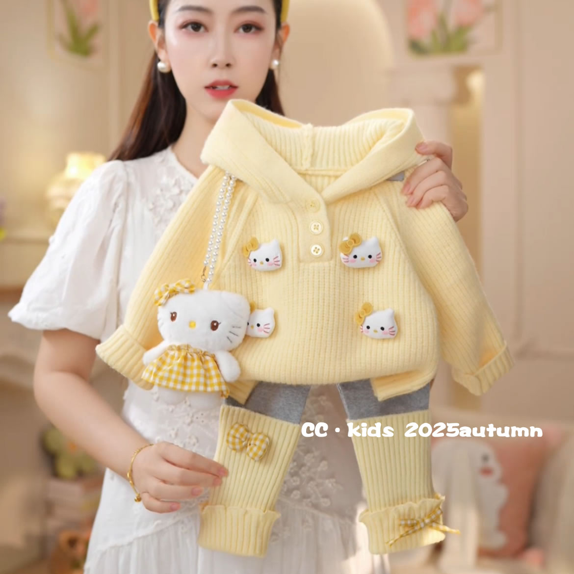 儿童装女童秋冬季女宝可爱时尚猫咪连帽针织毛衣+加绒裤子25925
