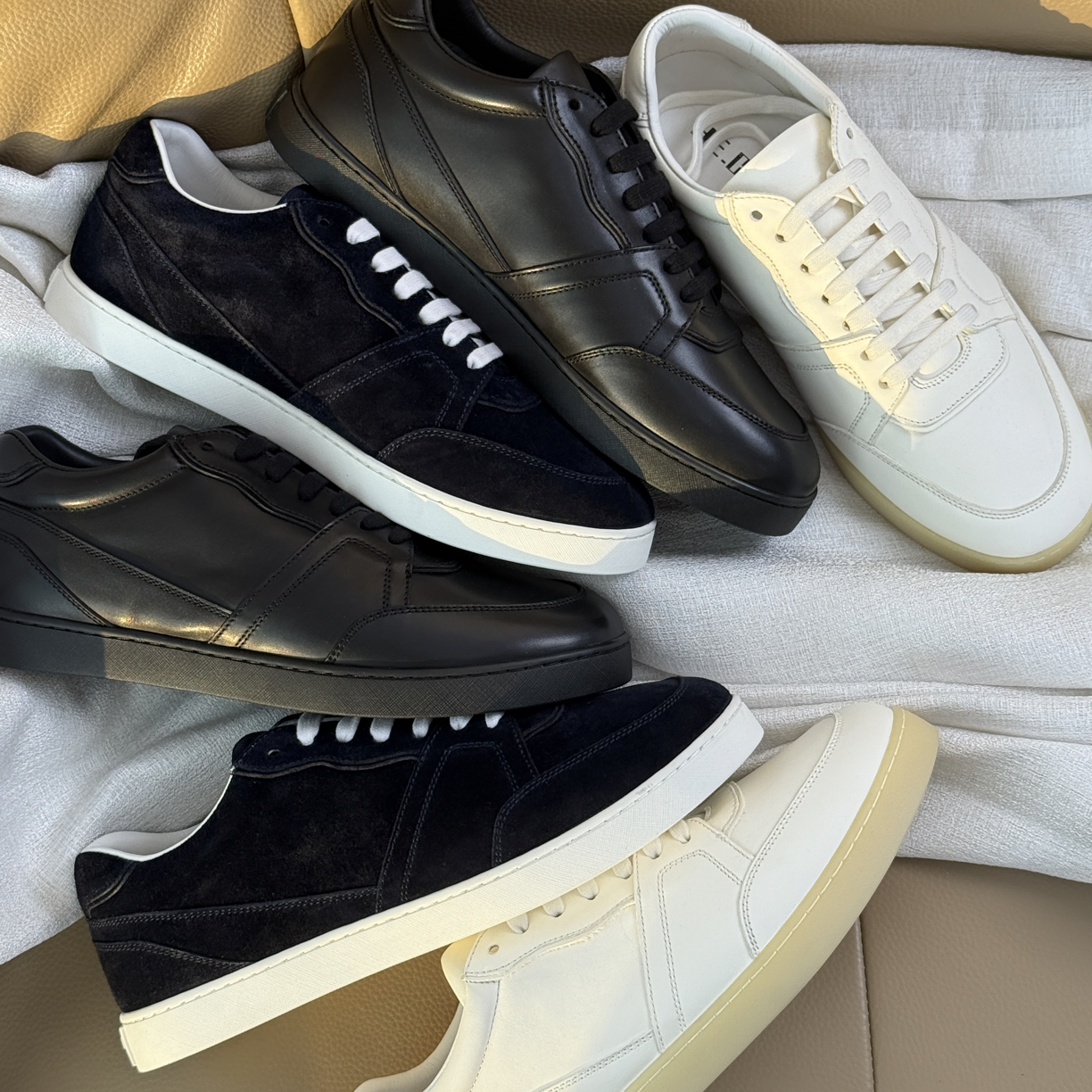 平替经典款四季男款黑色徽标时尚舒适圆头系带低帮板鞋