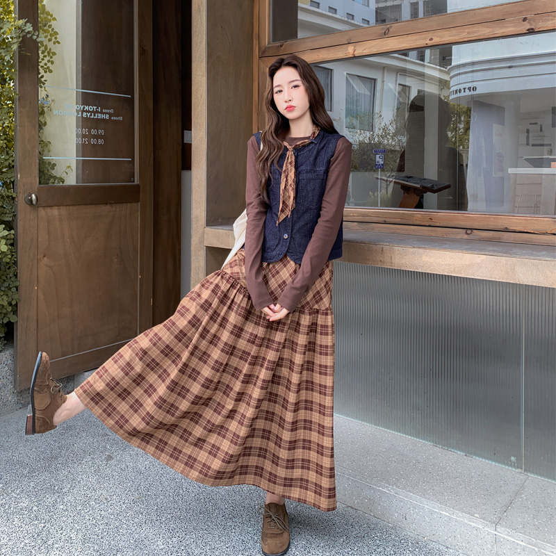 复古格纹氛围感马甲T恤半裙套装2025早秋新款美拉德文艺范三件套