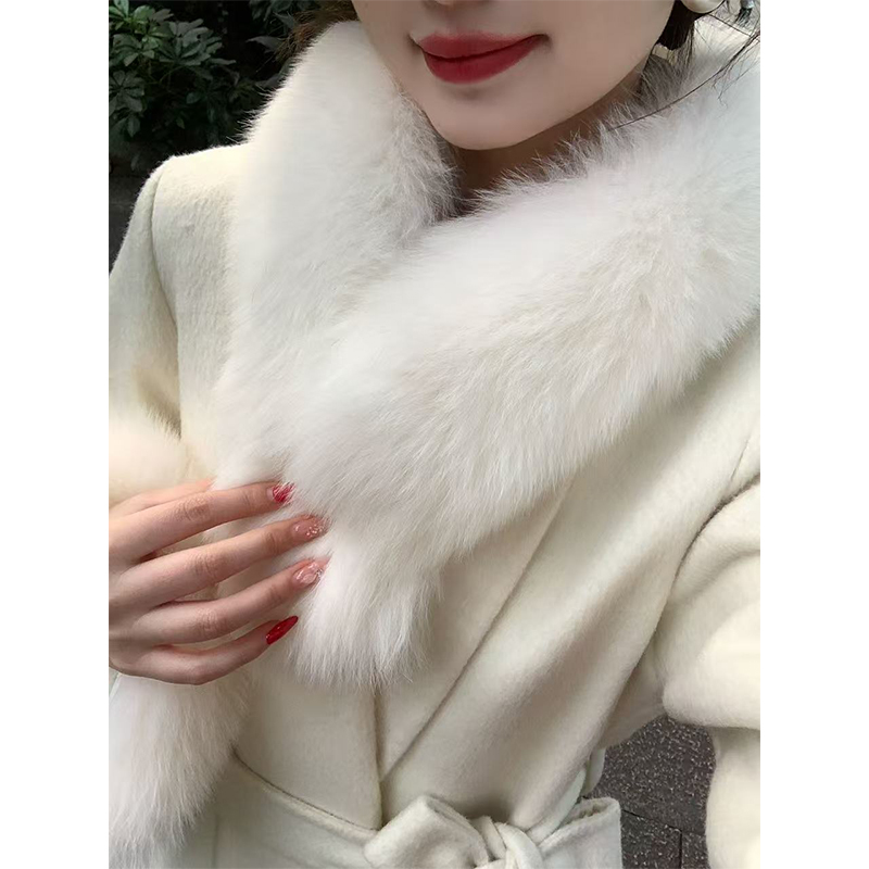 【一生罗曼】厚款围脖保暖毛毛领围巾女纯色净版P196