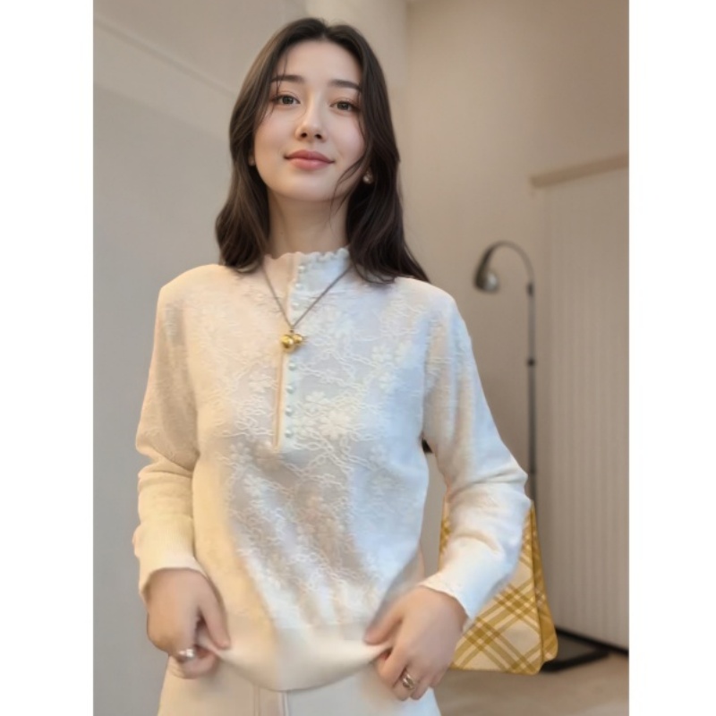 新款立领袖口镂空纽扣高级气质毛针织上衣LK2507957