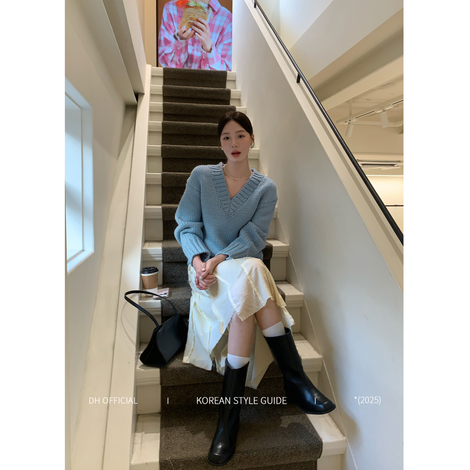 DH OFFICIAL大花【海盐曲奇 wooly】秋冬韩系粗针大V领宽松休闲毛衣