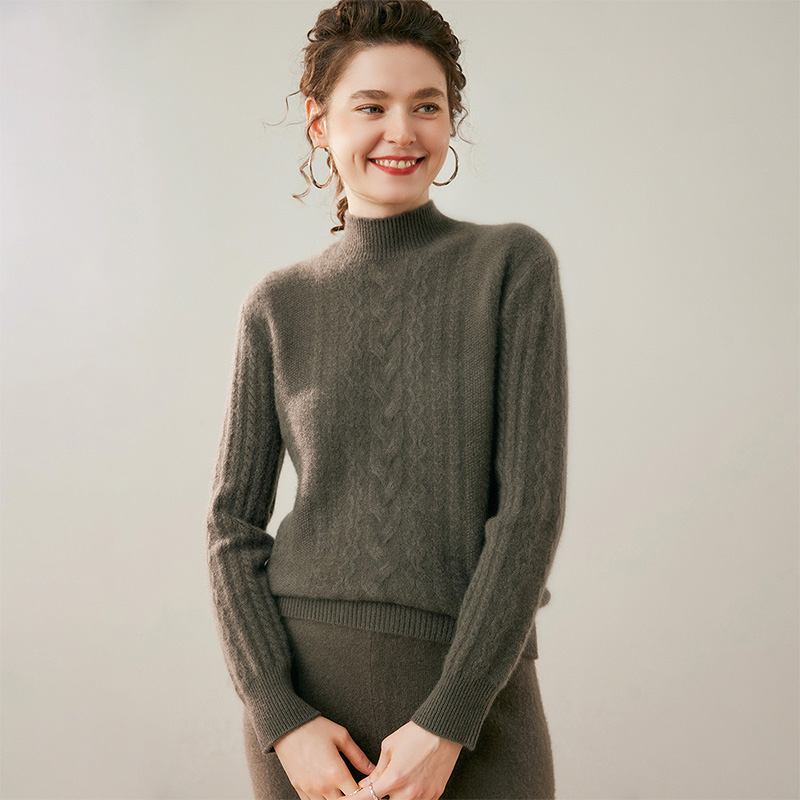 秋冬七针重工绞花保暖半高领内搭外穿羊绒针织毛衣