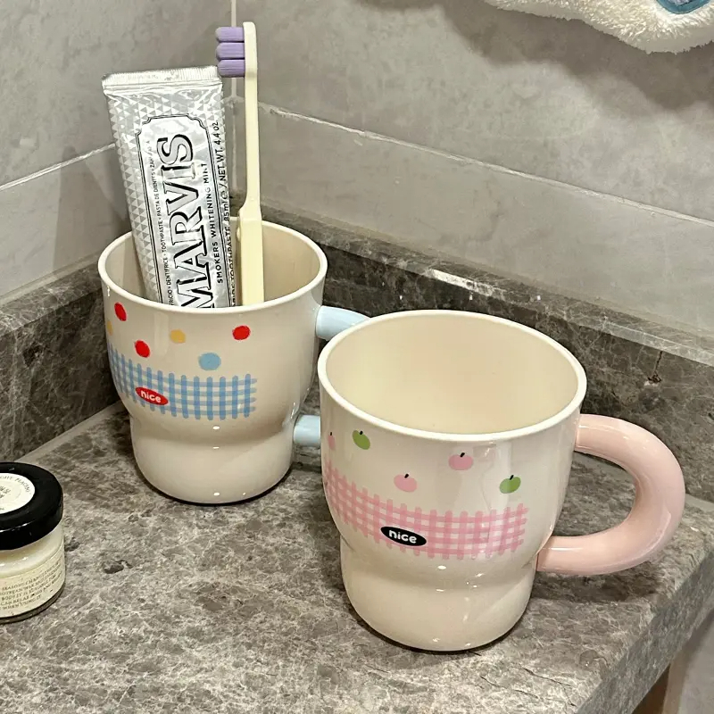 高颜值牙杯情侣牙缸刷牙漱口杯子学生家用便携牙具新款洗漱杯X