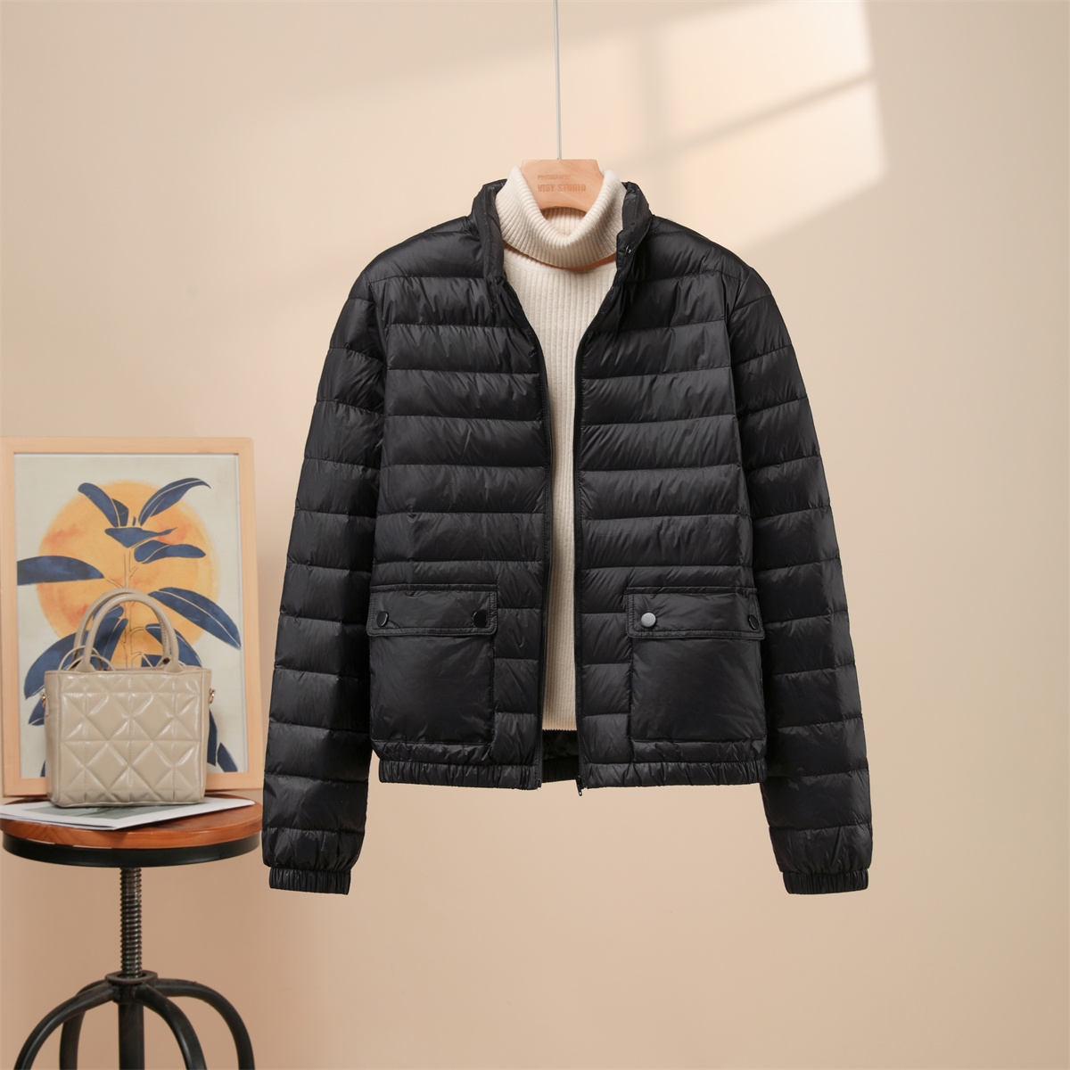 轻薄羽绒服女短款2025秋冬新款韩版立领白鸭绒小个子时尚洋气外套