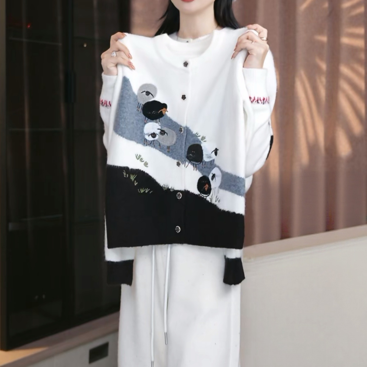 设计感减龄气质撞色长袖针织衫女秋冬新款拼色时尚百搭开衫上衣