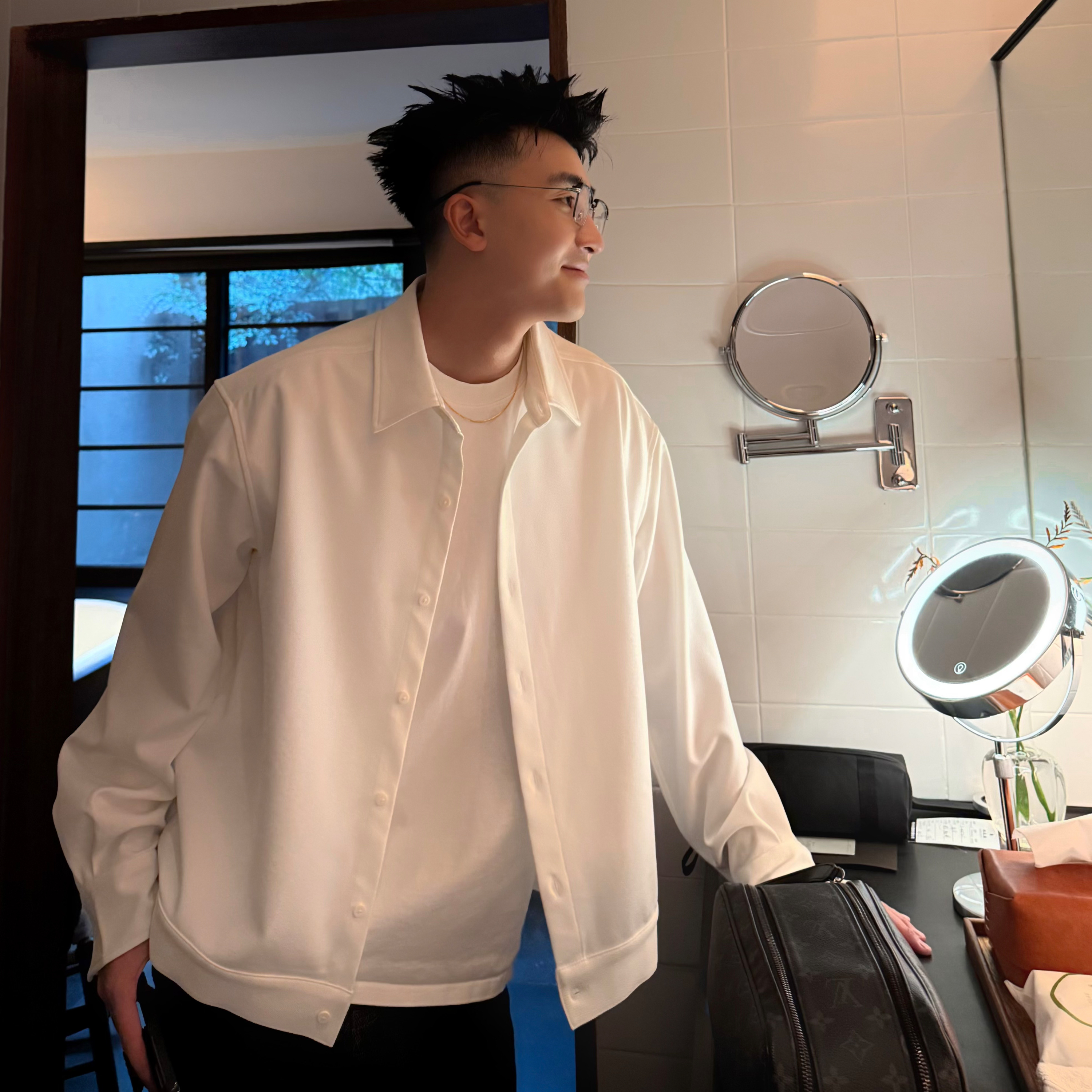 SANBAI 叁佰【百搭神器】简约白色抗皱微弹通勤翻领长袖衬衫