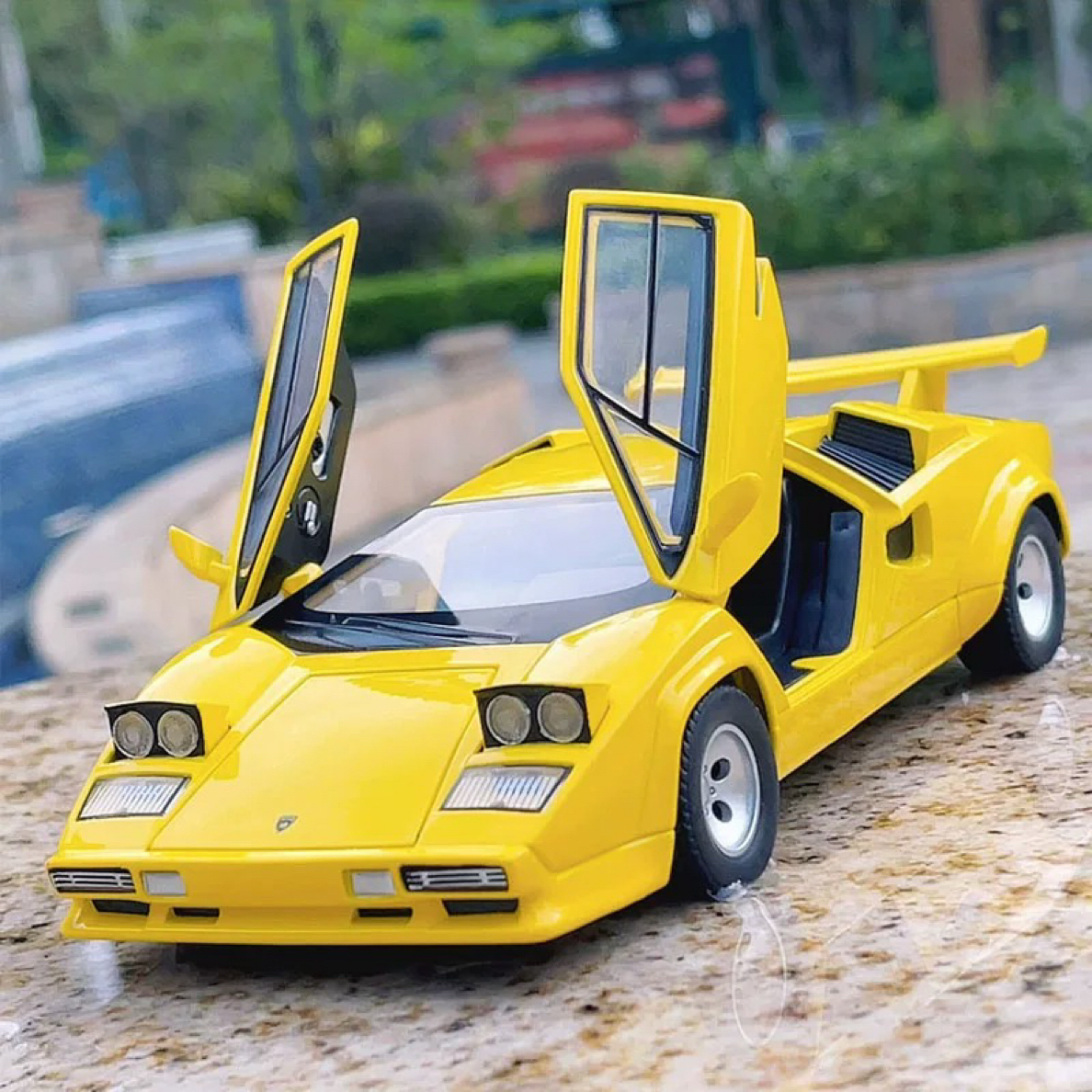 1:24兰博基尼康塔什LP500S合金汽车模型摆件开门男孩玩具跑车礼物