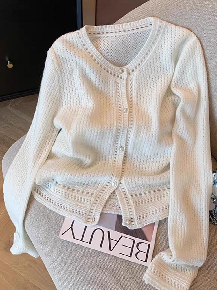 白色镂空小香风针织开衫女2025早秋新款温柔显瘦百搭圆领毛衣外套