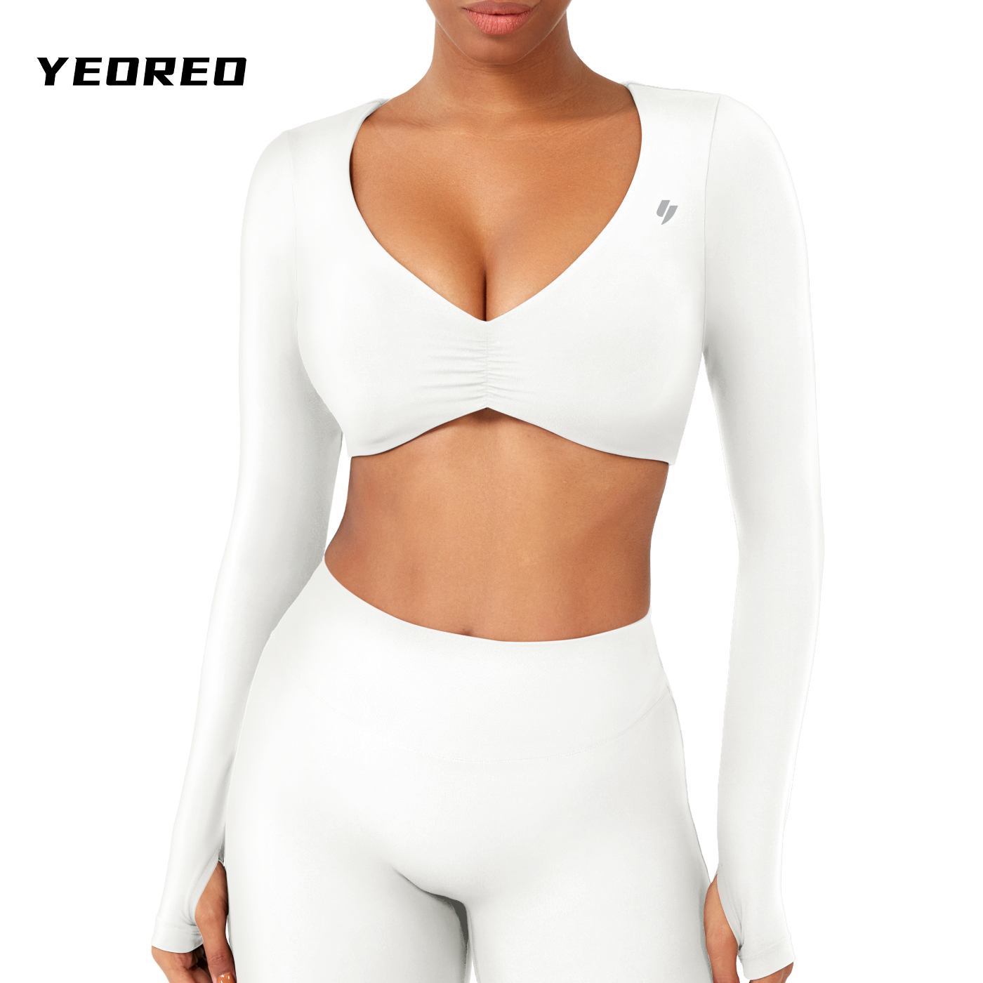YEOREO短款V领拼缝长袖带胸垫瑜伽上衣显肩线露脐运动健身必备