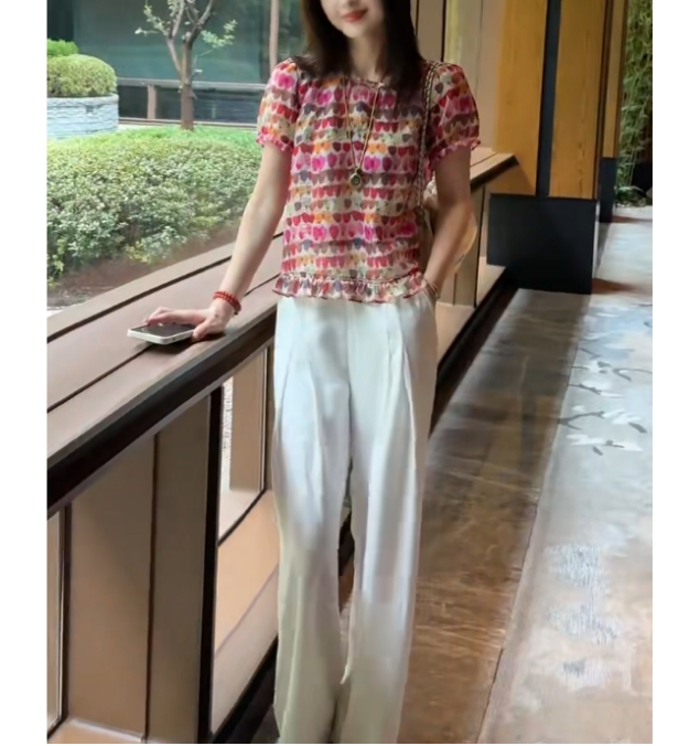 时尚潮流百搭精品女装dgd963