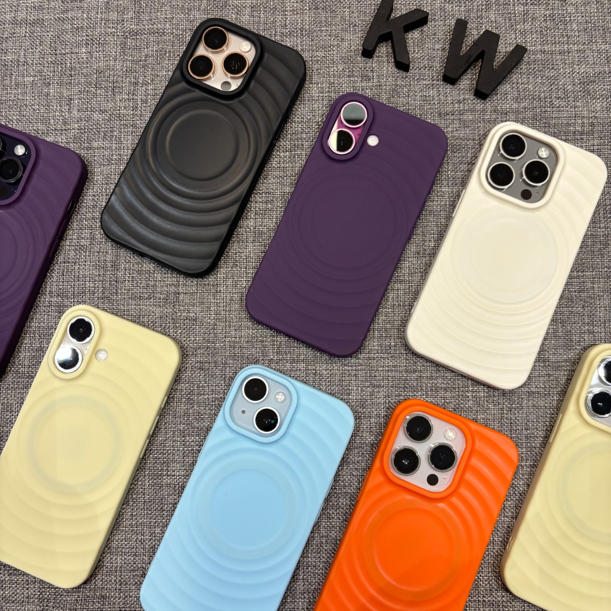 高颜值纯色波漾适用苹果15/16promax磁吸17手机壳14/13软套潮男女