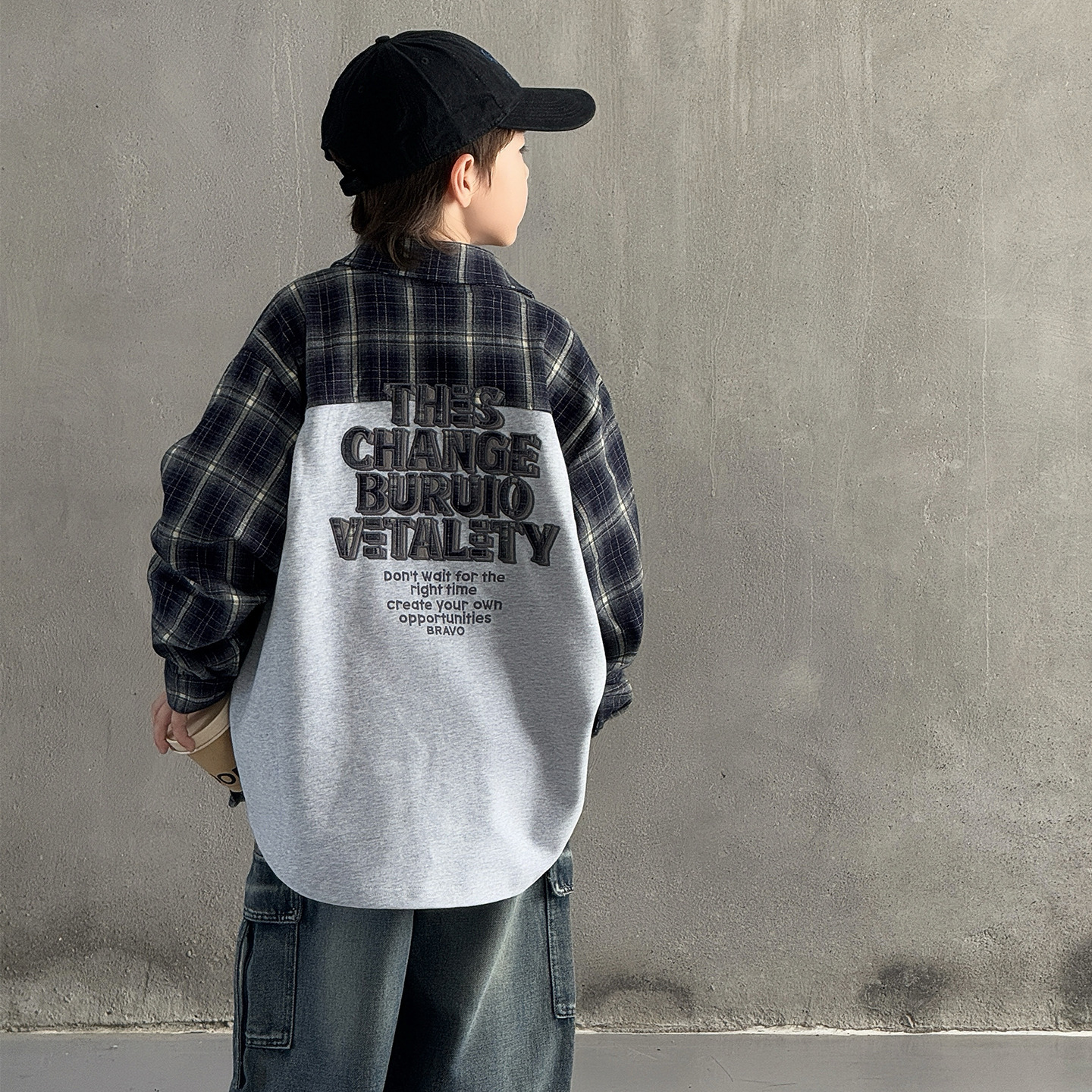 男童秋装衬衫春秋款2025新款中大儿童装秋季男孩帅气格子衬衣潮酷