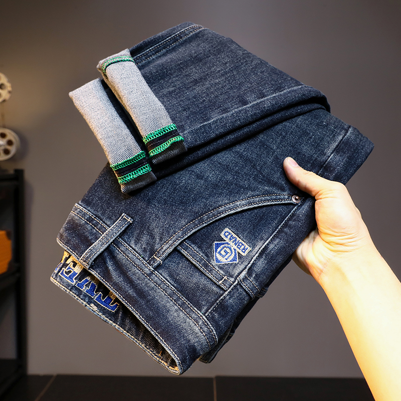 秋季新款深色男士牛仔裤潮流百搭刺绣微哈弹力修身小脚裤九分裤男