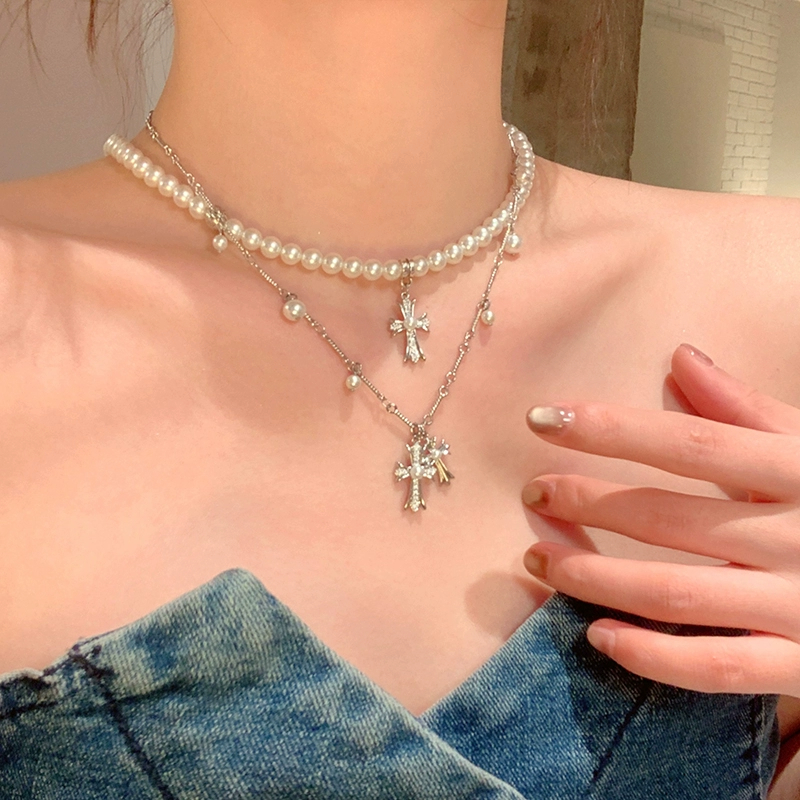 铜合金锆石项链 秋冬轻奢辣妹叠戴十字架珠珠项链女气质锁骨链