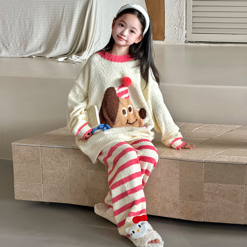 儿童珊瑚绒睡衣2025新款冬季女童半边绒家居服冬女孩加绒加厚套装