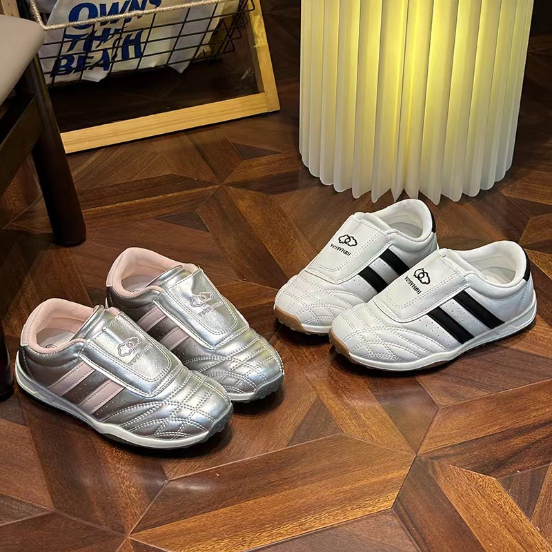 日常耐磨休闲健步见外包装德训鞋车缝线小众条纹鞋子E112837