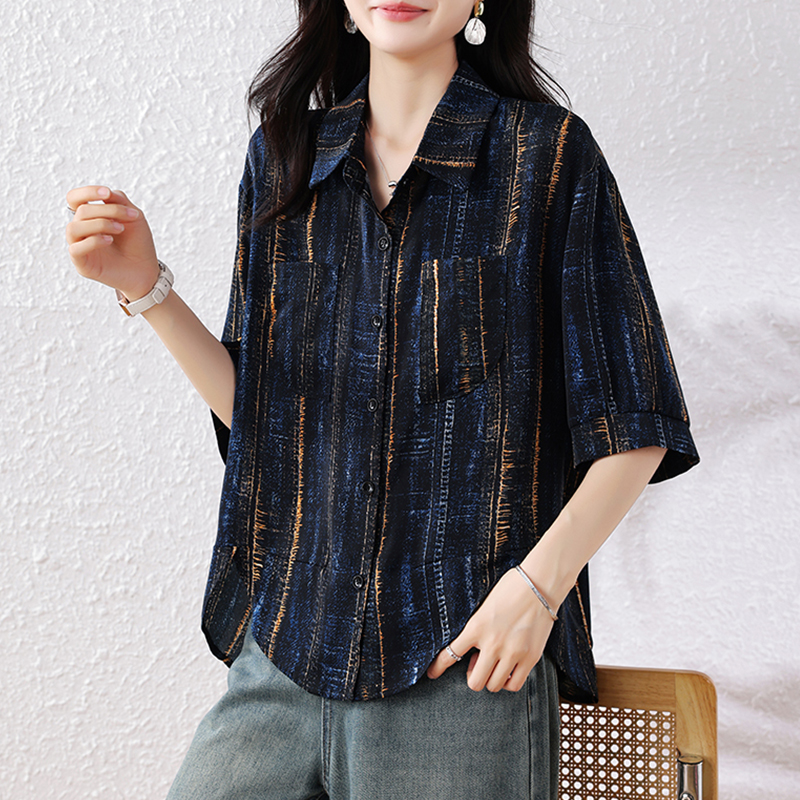 宽松显瘦V领条纹衬衫2025夏季新款女士减龄独特别致设计感上衣