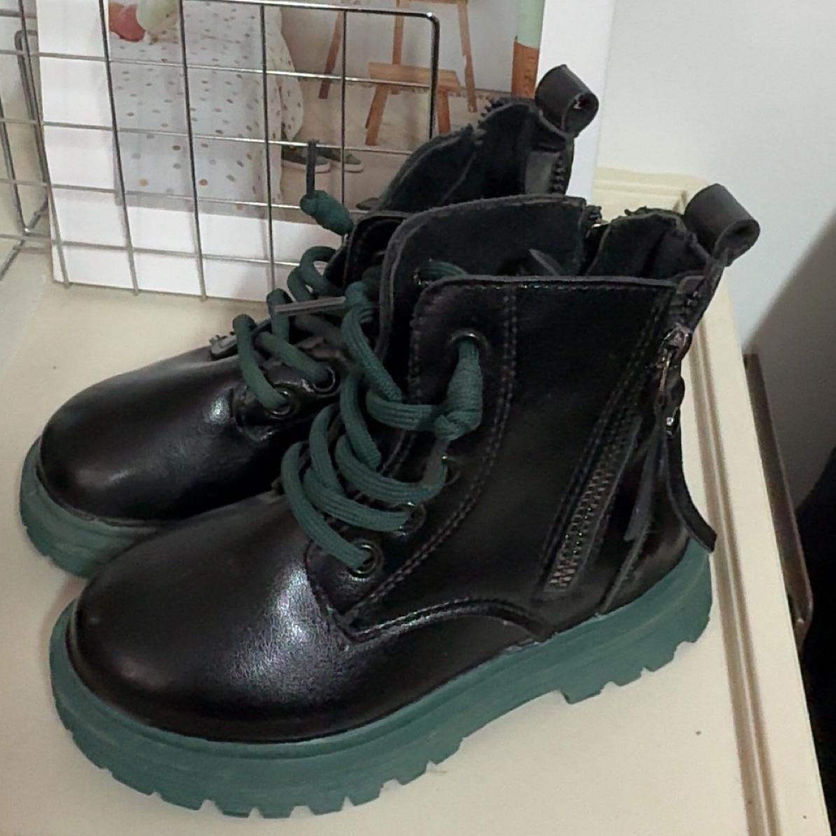 女童马丁靴2025季新款儿童短靴英伦风薄款男童皮鞋学生表演皮靴