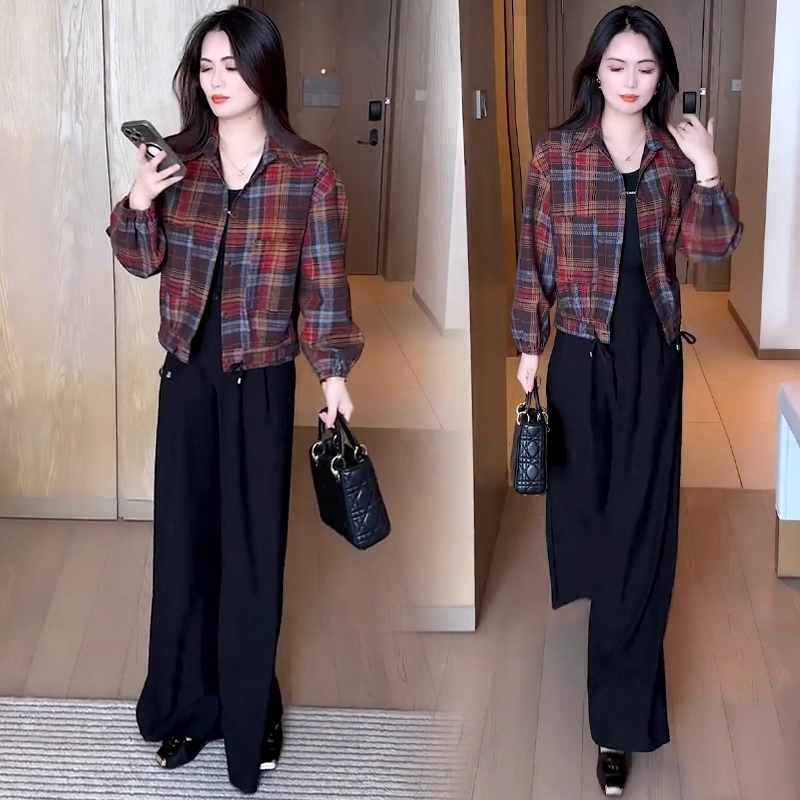 时尚格子短外套女2025秋季新款洋气显瘦小个子休闲百搭气质上衣潮