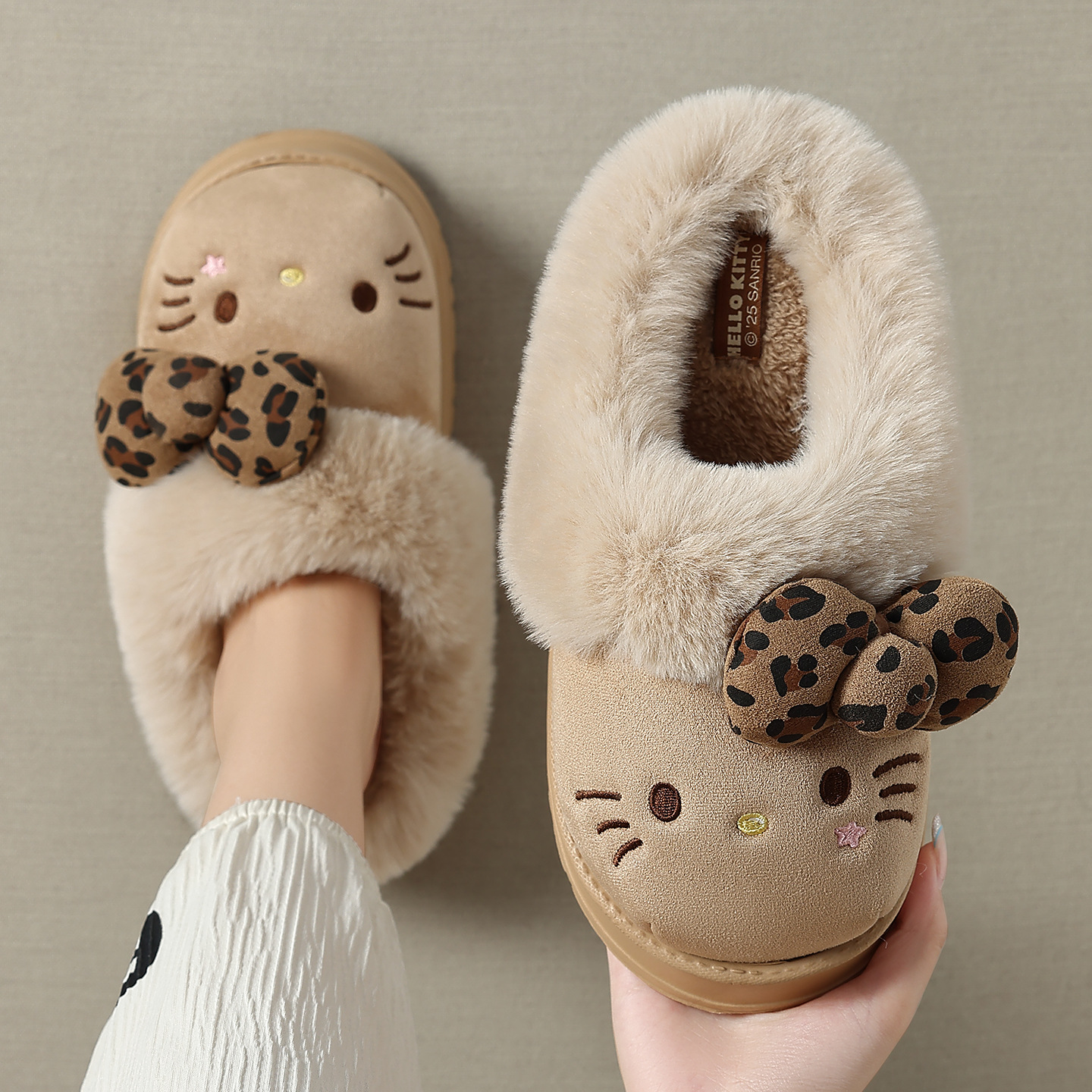 KT猫厚底勃肯棉拖鞋女款冬季外穿毛绒保暖家居室内防滑棉拖女批发