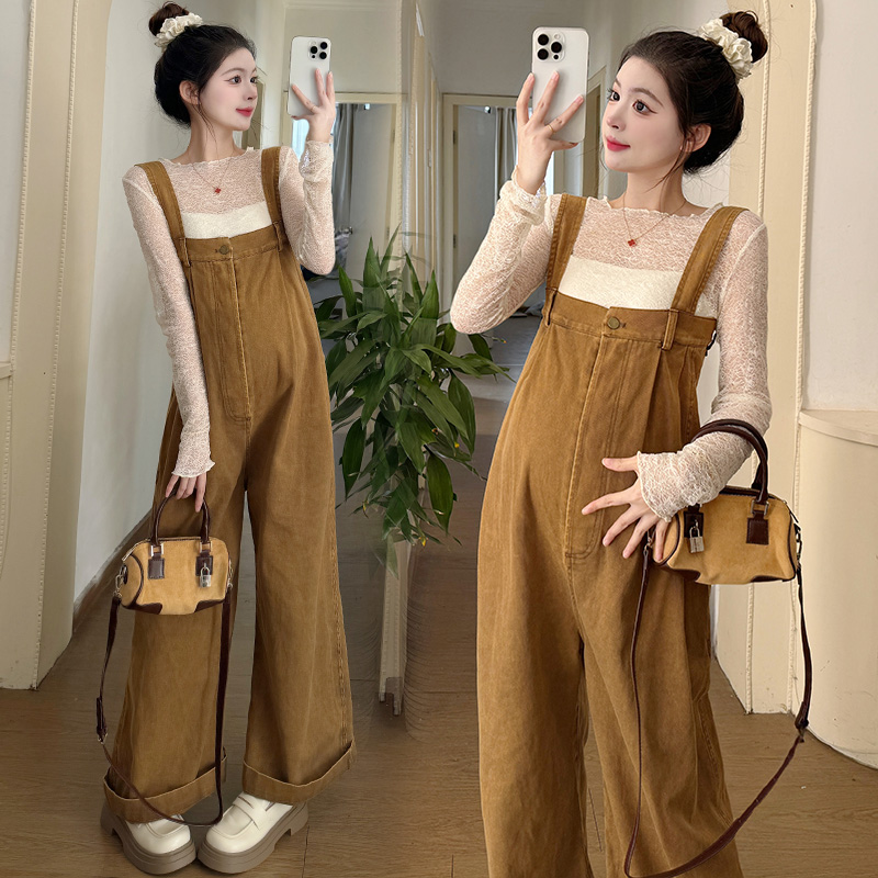 时髦孕妇装新款2025年春夏复古背带裤孕妇阔腿牛仔裤蕾丝长袖套装