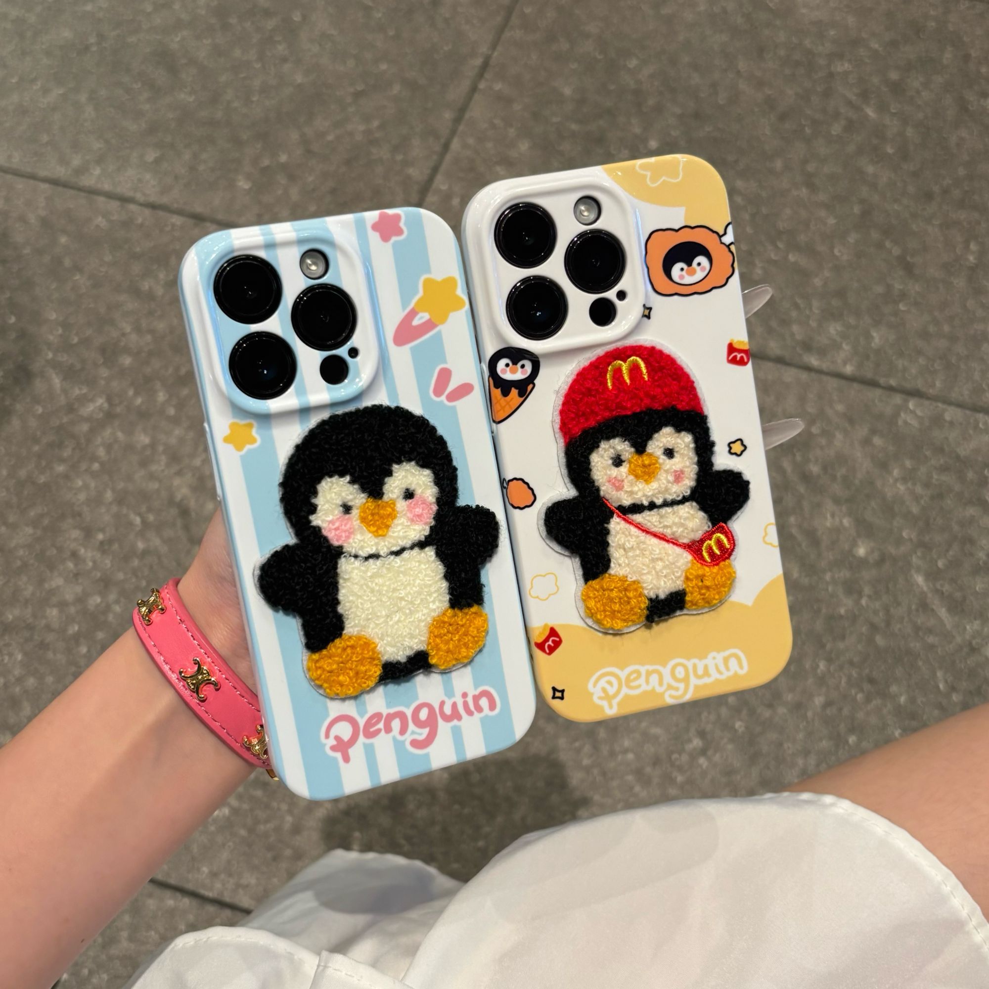 可爱刺绣企鹅贴件适用苹果17菲林手机壳iPhone16华为vivo小米oppo