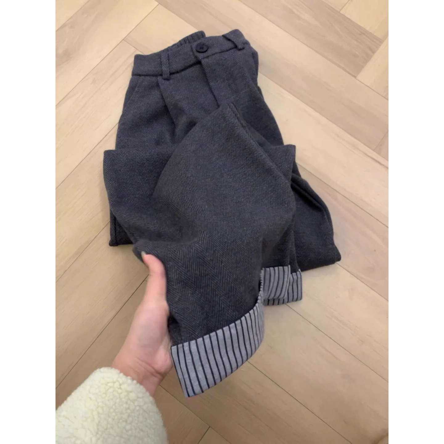 梨型身材深灰色毛呢休闲裤女春季新款胖妹妹mm高腰宽松显瘦阔腿裤