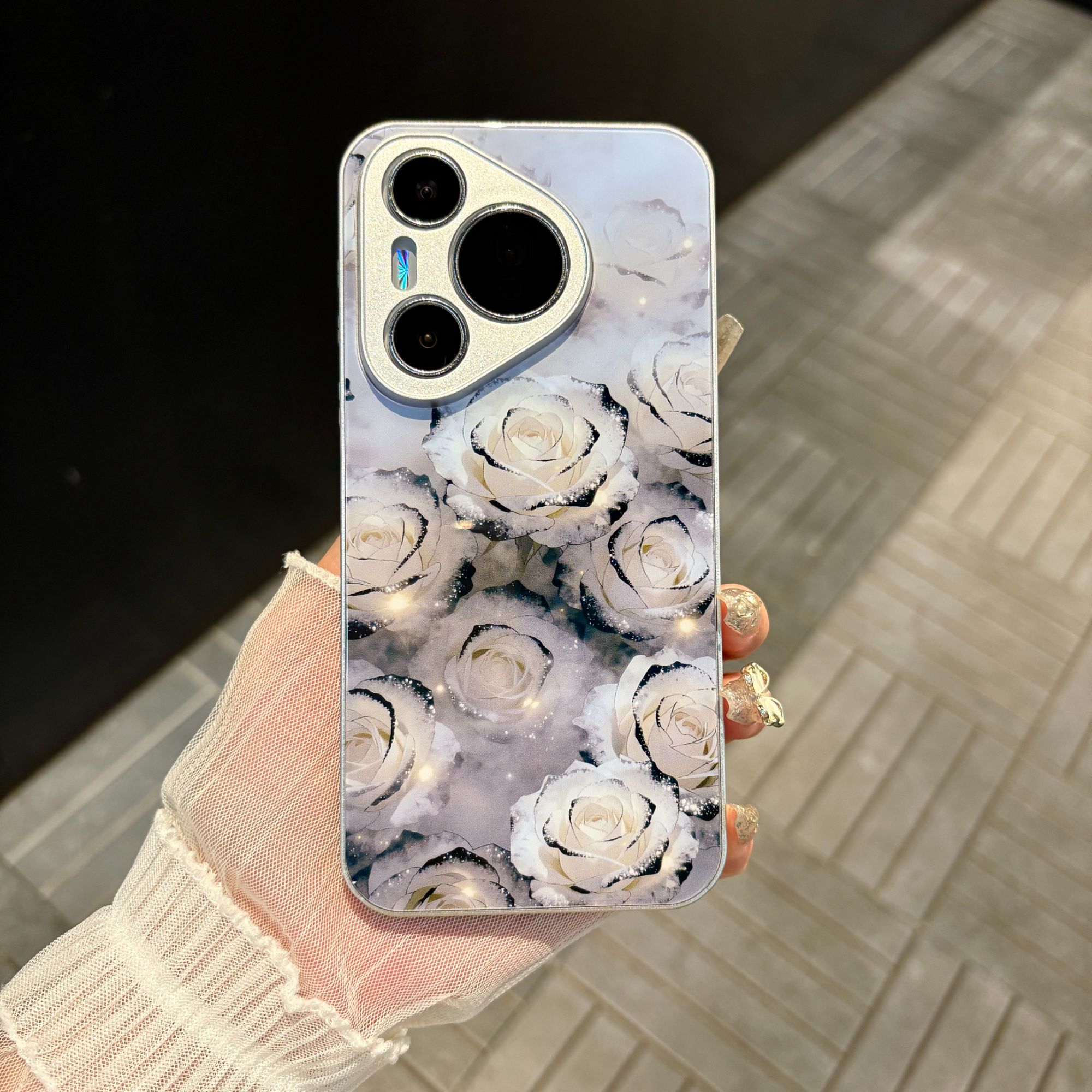 苹果/华为/oppo/vivo/小米 晕染玫瑰适用pura70肤感玻璃手机壳