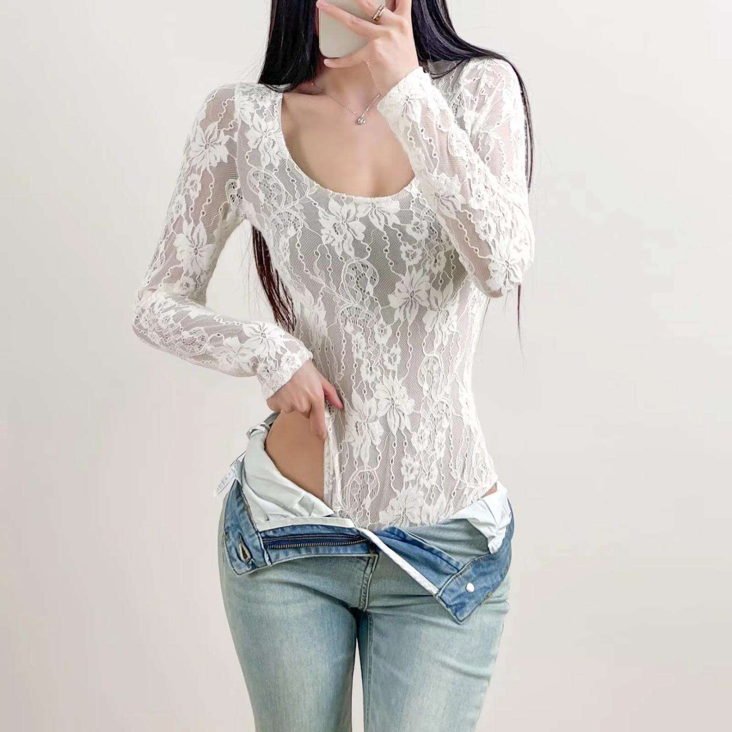 欧美风蕾丝连体钩花长袖女T恤低圆领弹力新款打底衫显瘦百搭修身