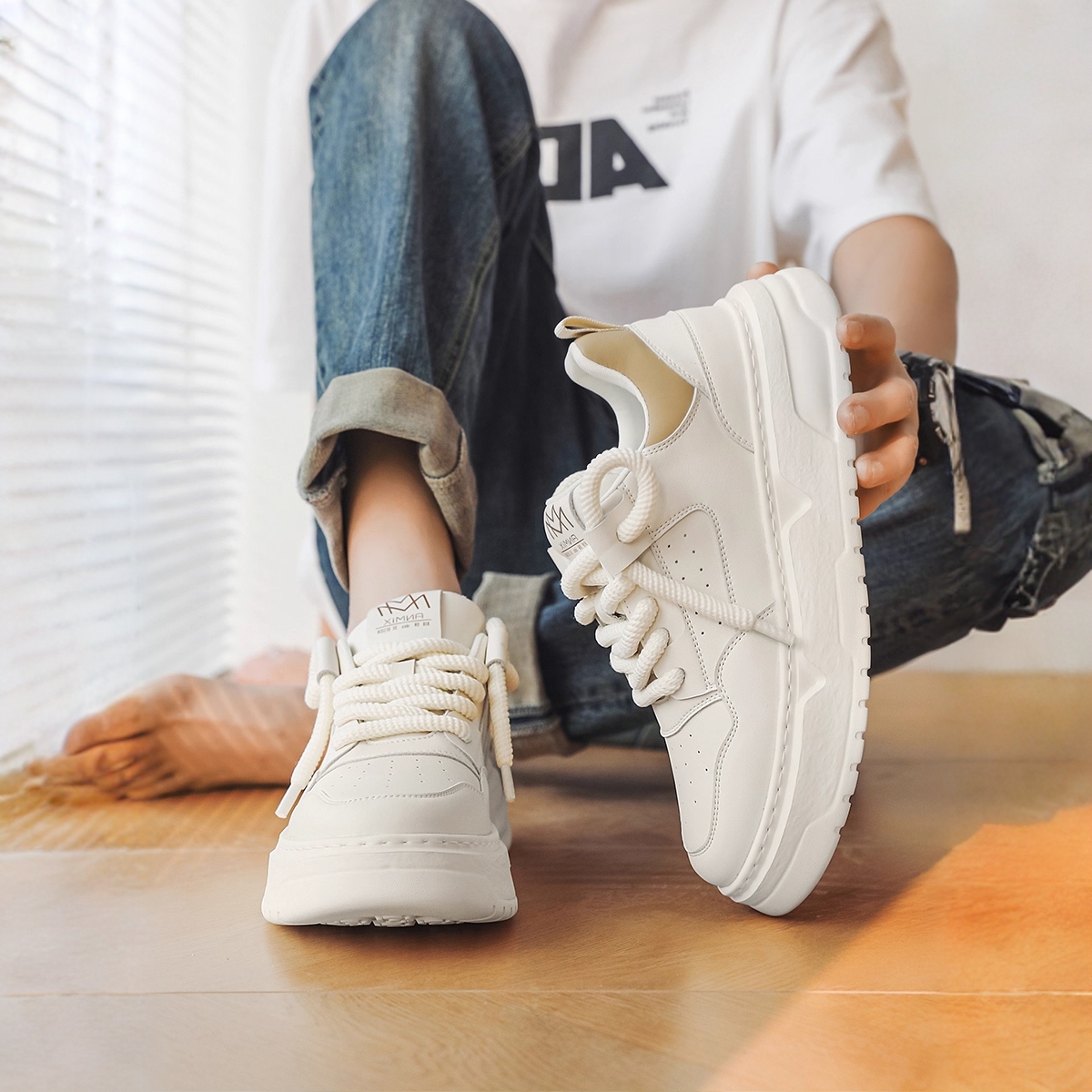 卡汐沐『精选』力荐！男鞋新款休闲运动皮鞋耐磨厚底系带百搭小白鞋