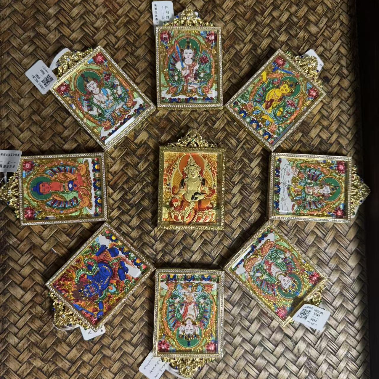 钛钢锆石吊坠 十二生肖本命佛