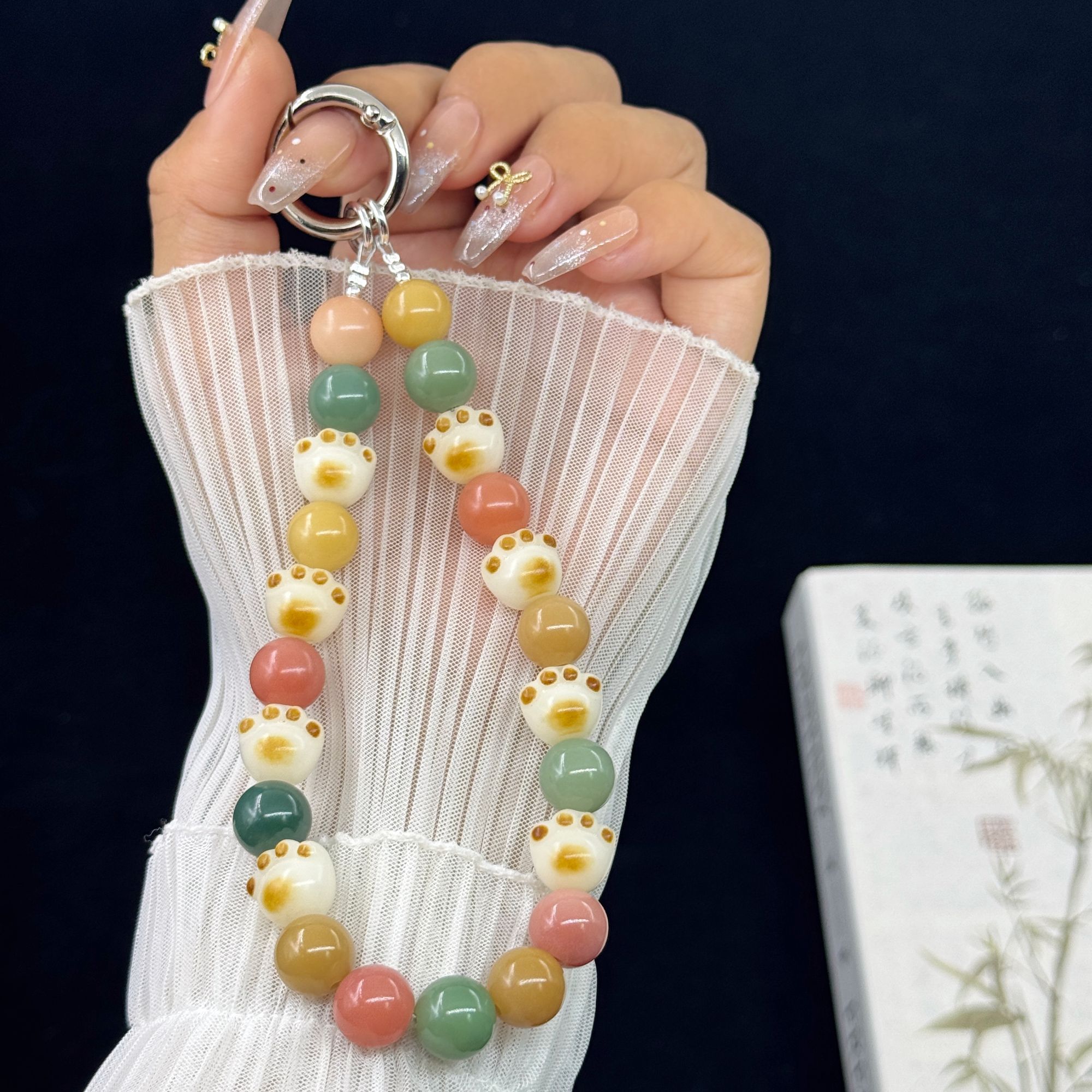 彩色菩提猫爪手机挂绳手机链挂件可爱斜挎链女款手腕绳挂饰防丢